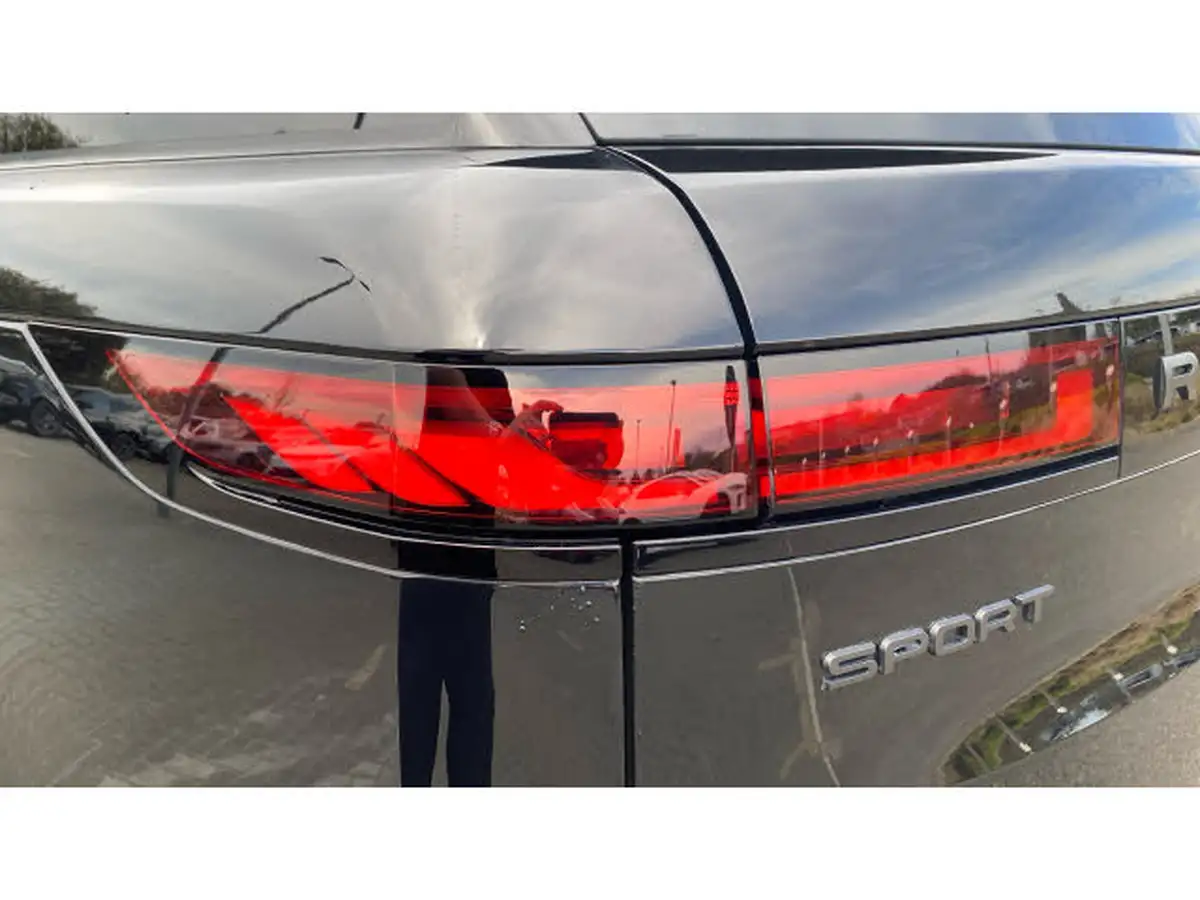2023-land-rover-range-rover-sport-30-d300-autobiography-big-18