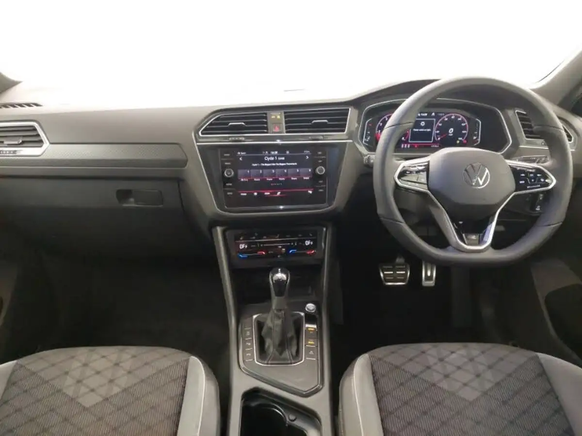 2021-volkswagen-tiguan-big-2