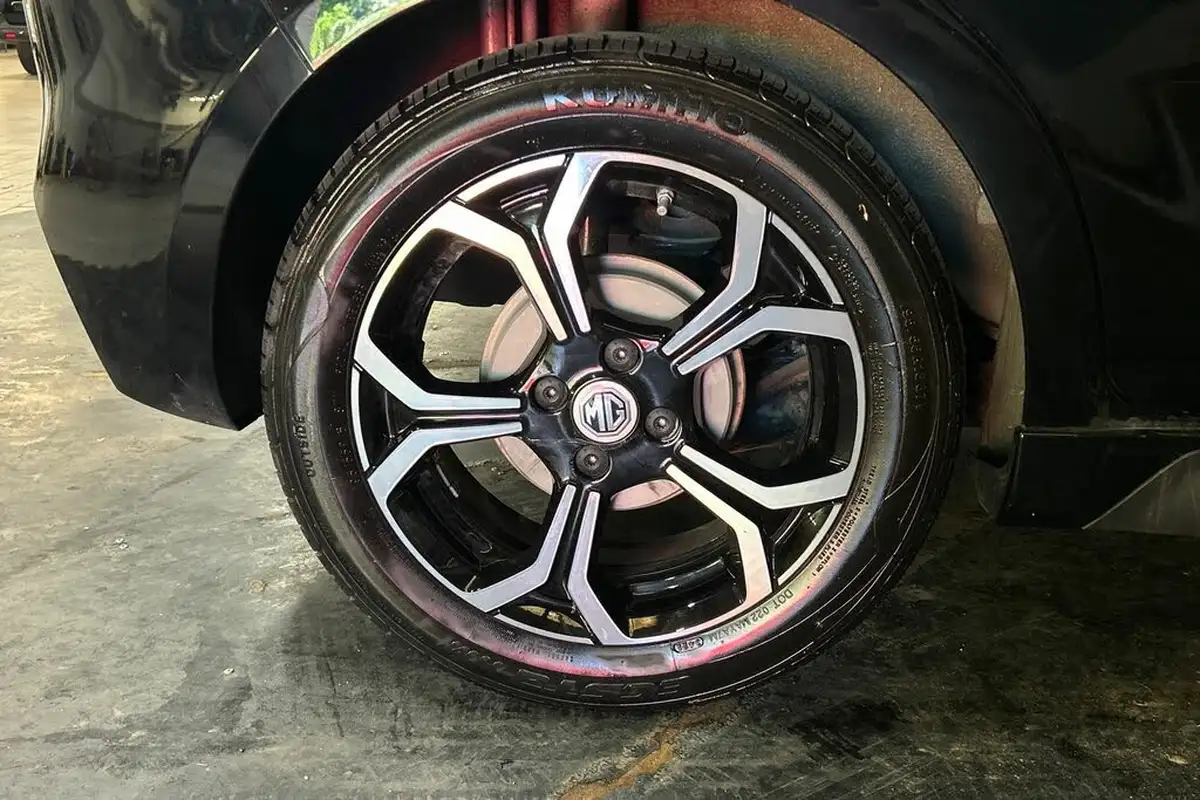 2023-mg-mg3-15-vti-tech-exclusive-nav-big-14