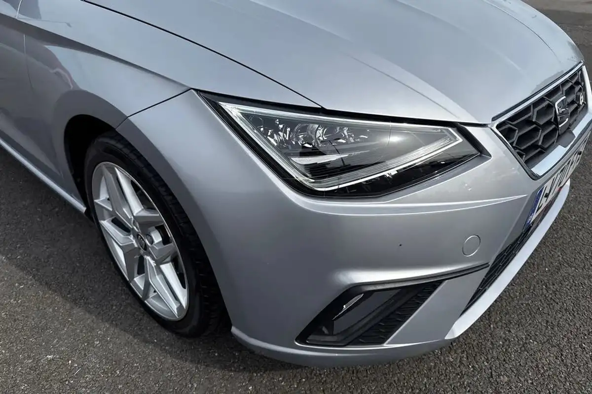 2020-seat-ibiza-10-mpi-fr-big-23