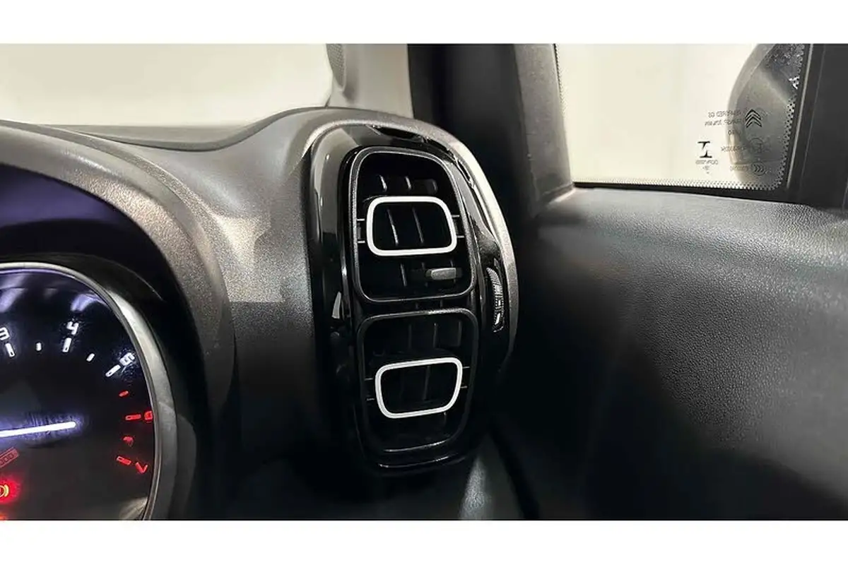 2019-citroen-c3-aircross-12-puretech-feel-110ps-ss-big-28