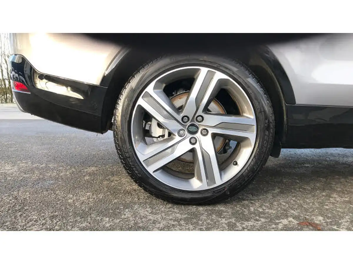 2024-land-rover-discovery-30-d350-dynamic-hse-big-49