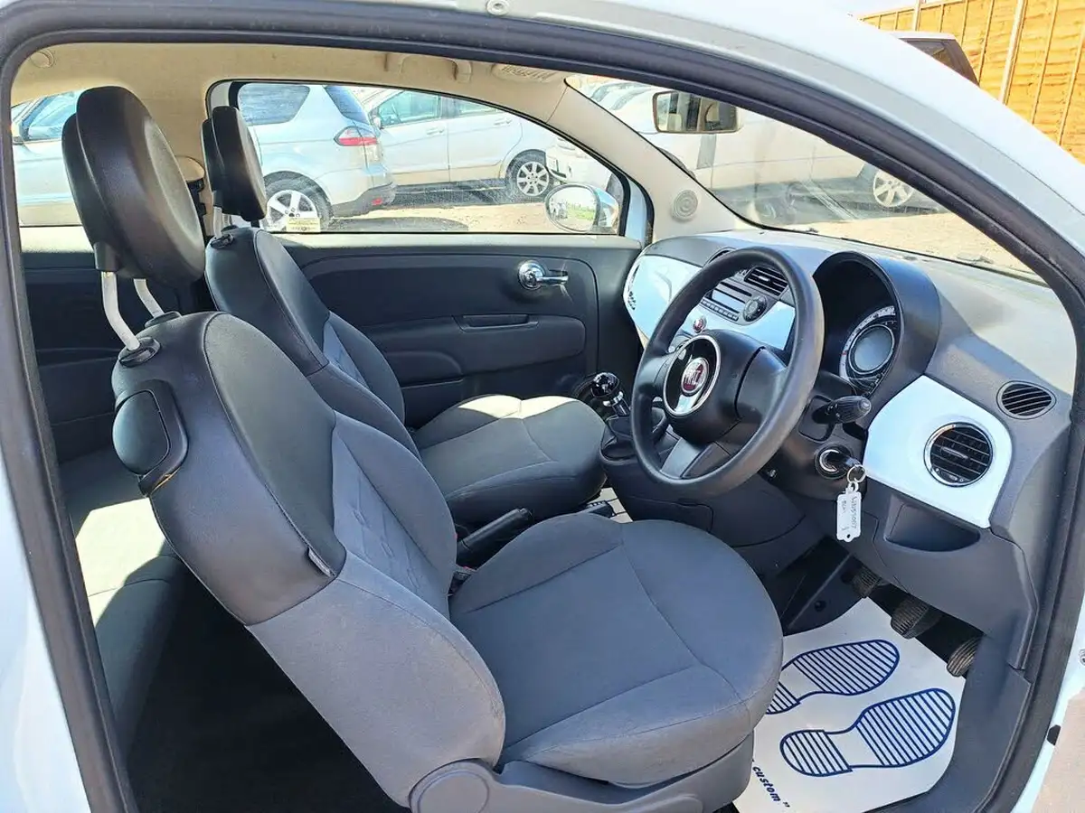 2009-fiat-500-12-pop-big-26