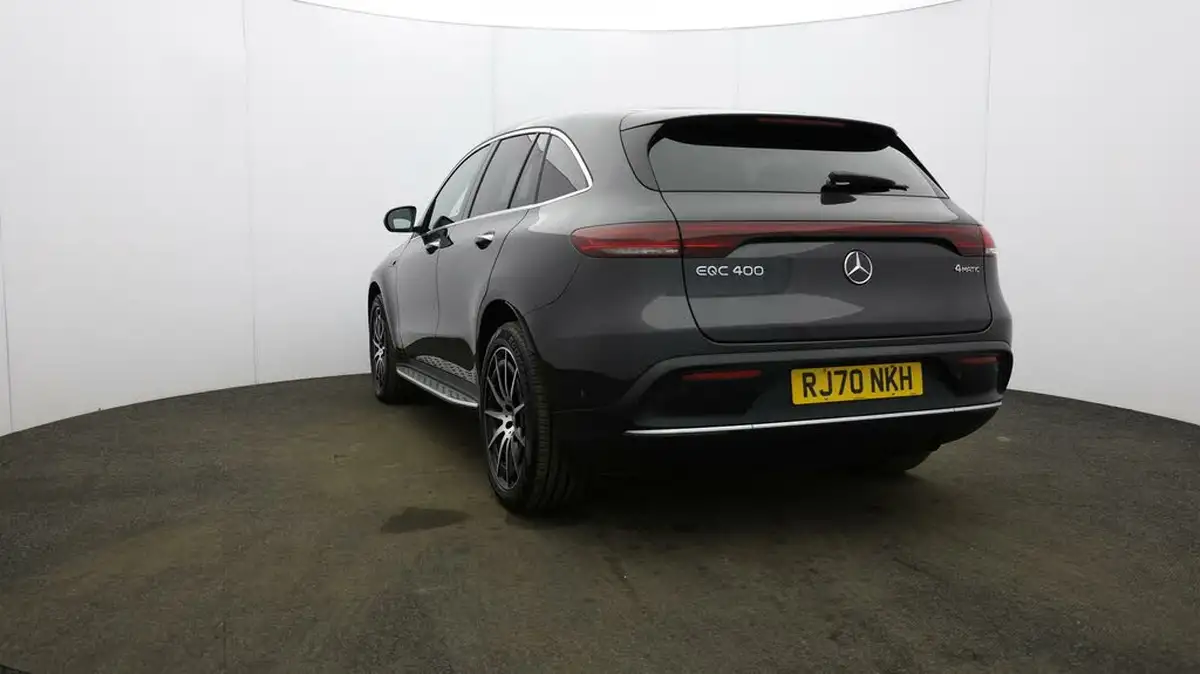 2020-mercedes-benz-eqc-e-eqc-400-amg-line-big-24