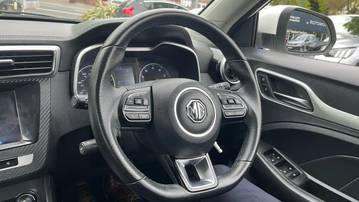 2019-mg-zs-suv-15-vti-tech-exclusive-105bhp-big-22