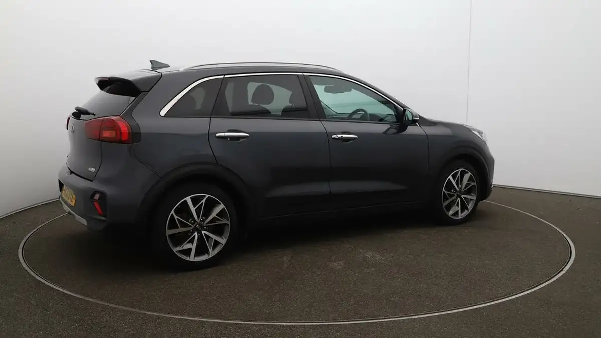 2021-kia-niro-16-gdi-4-156kwh-big-52