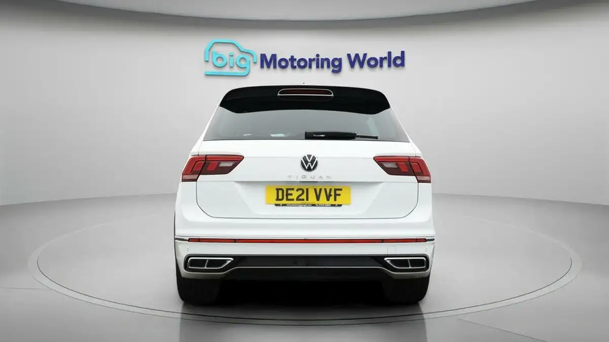2021-volkswagen-tiguan-15-tsi-r-line-big-5