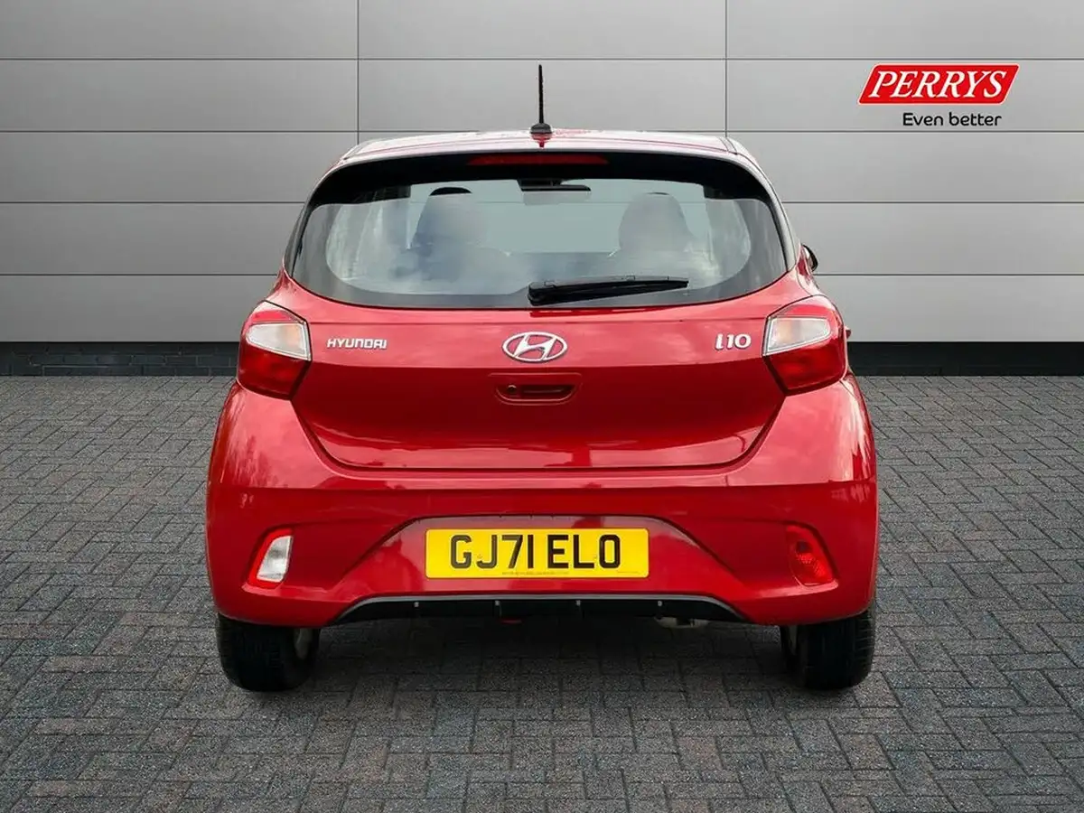 2021-hyundai-i10-12-se-connect-auto-big-4