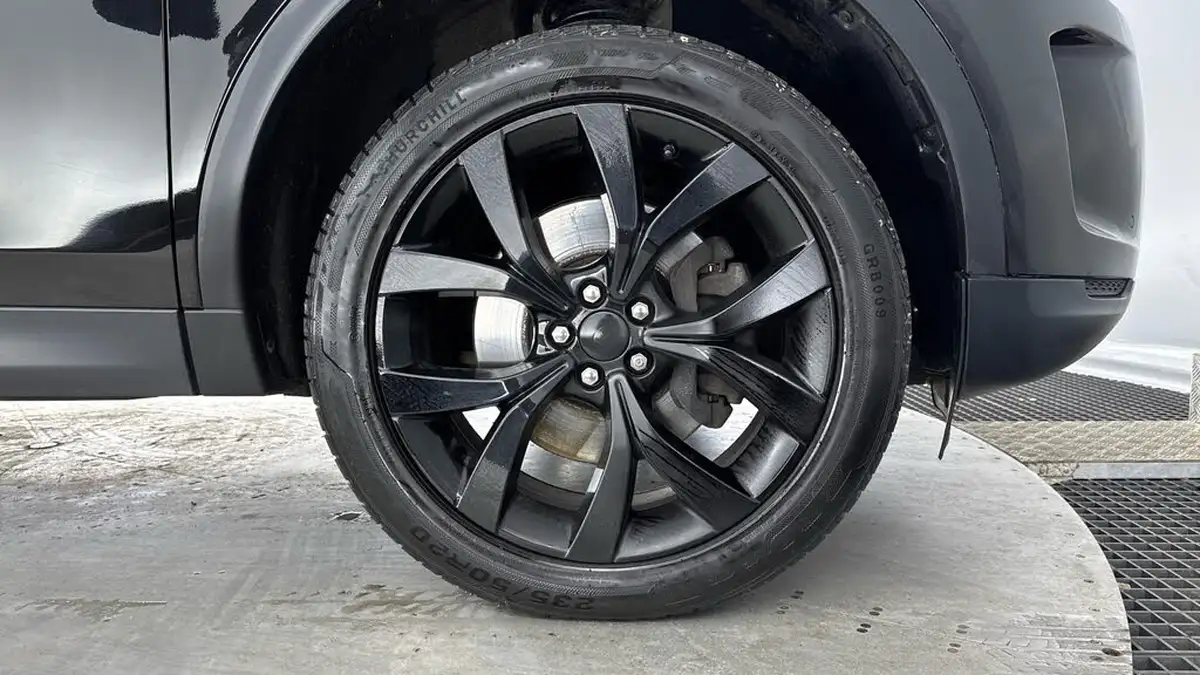 2019-land-rover-discovery-sport-20-d180-hse-big-29