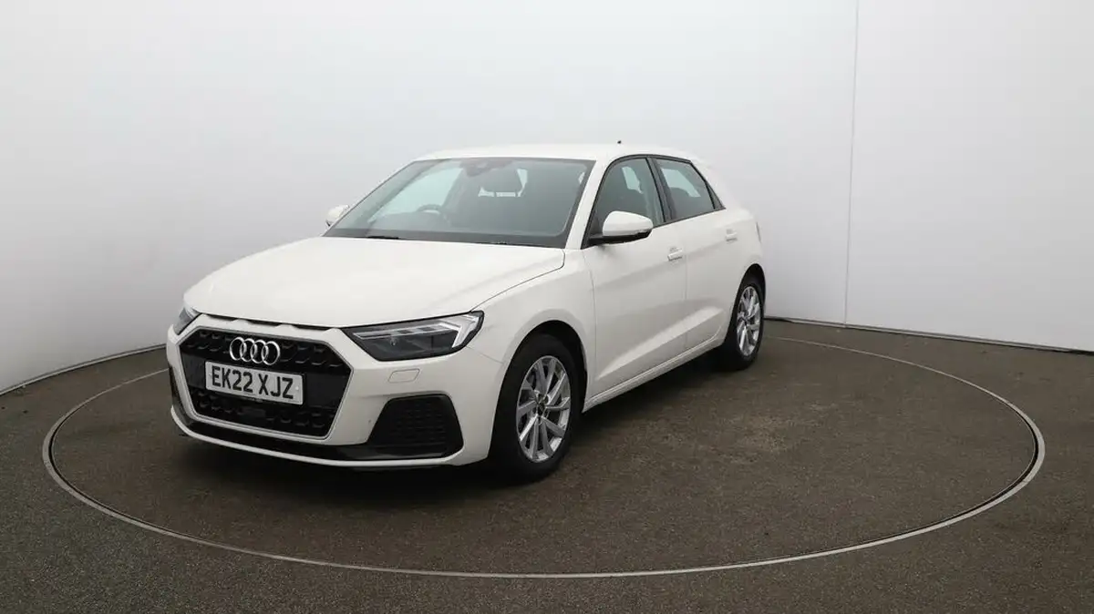 2022-audi-a1-10-30-tfsi-sport-s-tronic-big-34