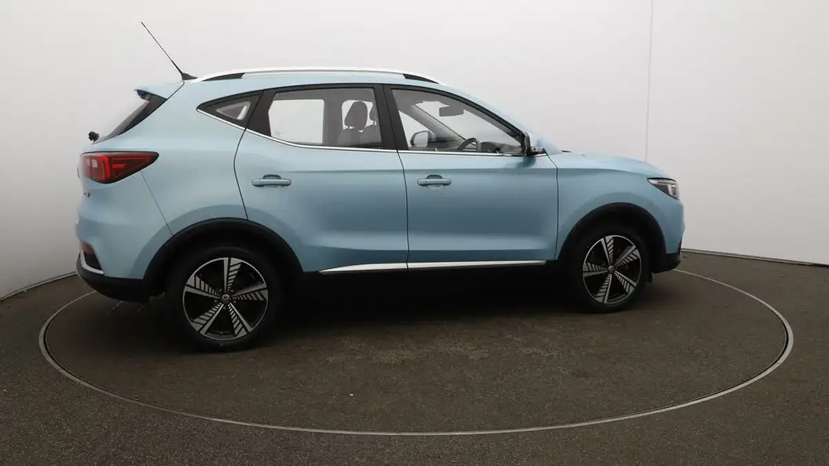 2020-mg-zs-suv-e-exclusive-ev-big-51