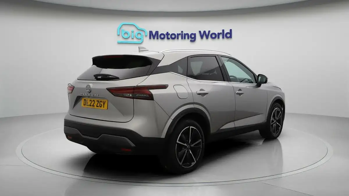 2022-nissan-qashqai-13-dig-t-tekna-140ps-mild-hybrid-big-7