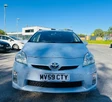 2010-toyota-prius-small-2
