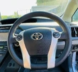 2010-toyota-prius-small-26