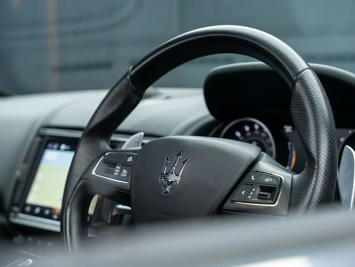 2021-maserati-levante-30-big-42