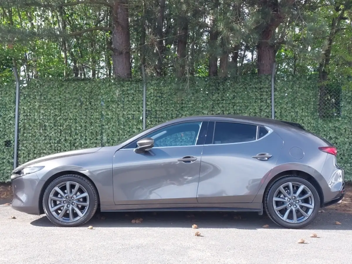 2022-mazda-cx-30-20-e-skyactiv-g-gt-sport-tech-edition-big-3