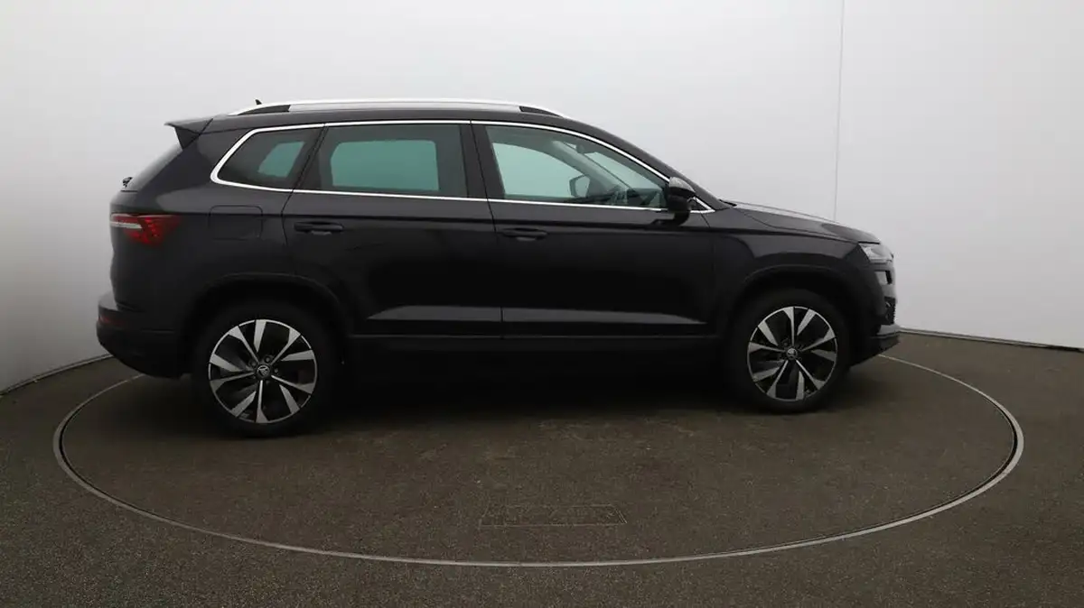 2022-skoda-karoq-15-tsi-se-l-big-48