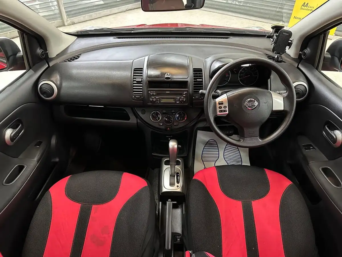 2010-nissan-note-16-visia-auto-big-11