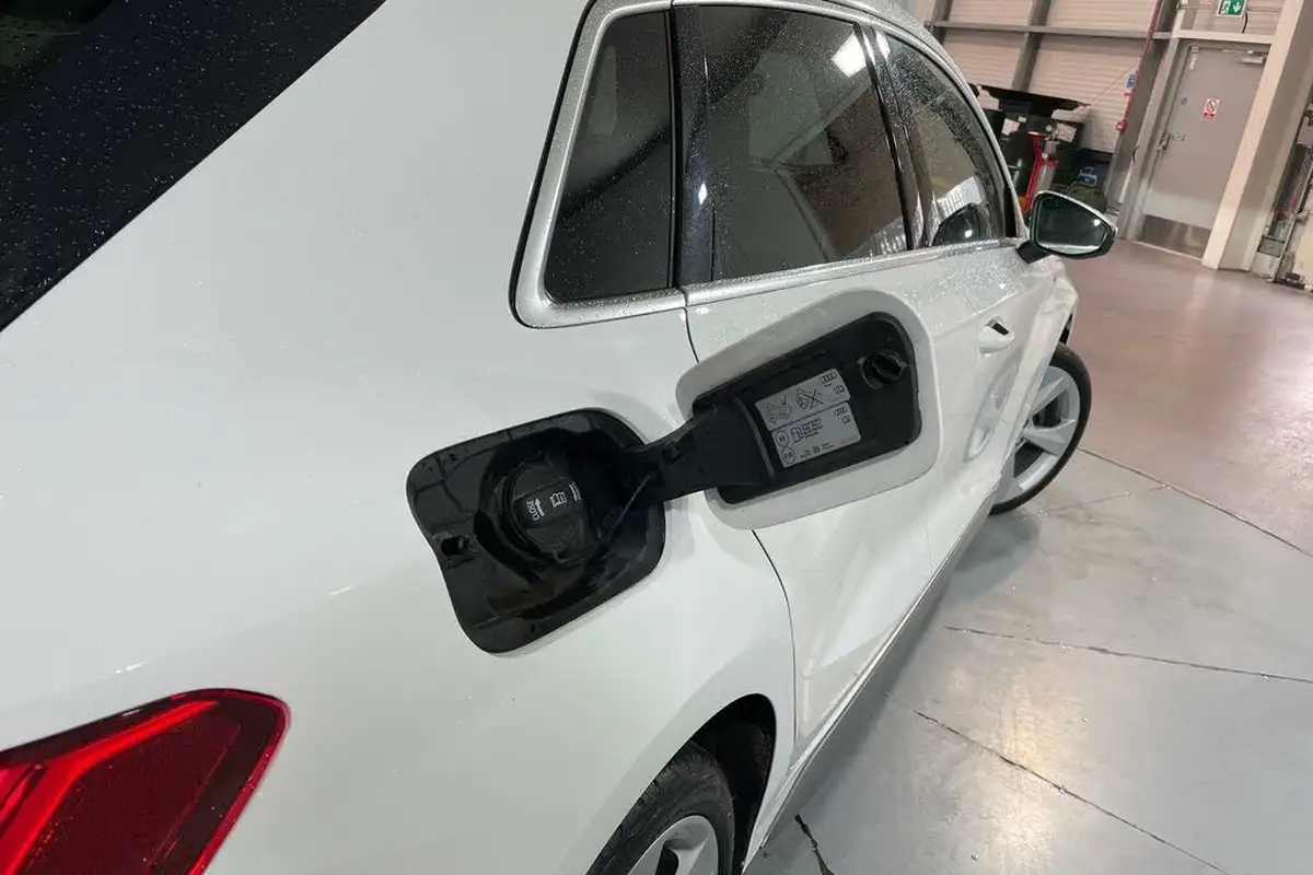 2022-audi-a3-14-40-tfsi-e-s-line-big-17