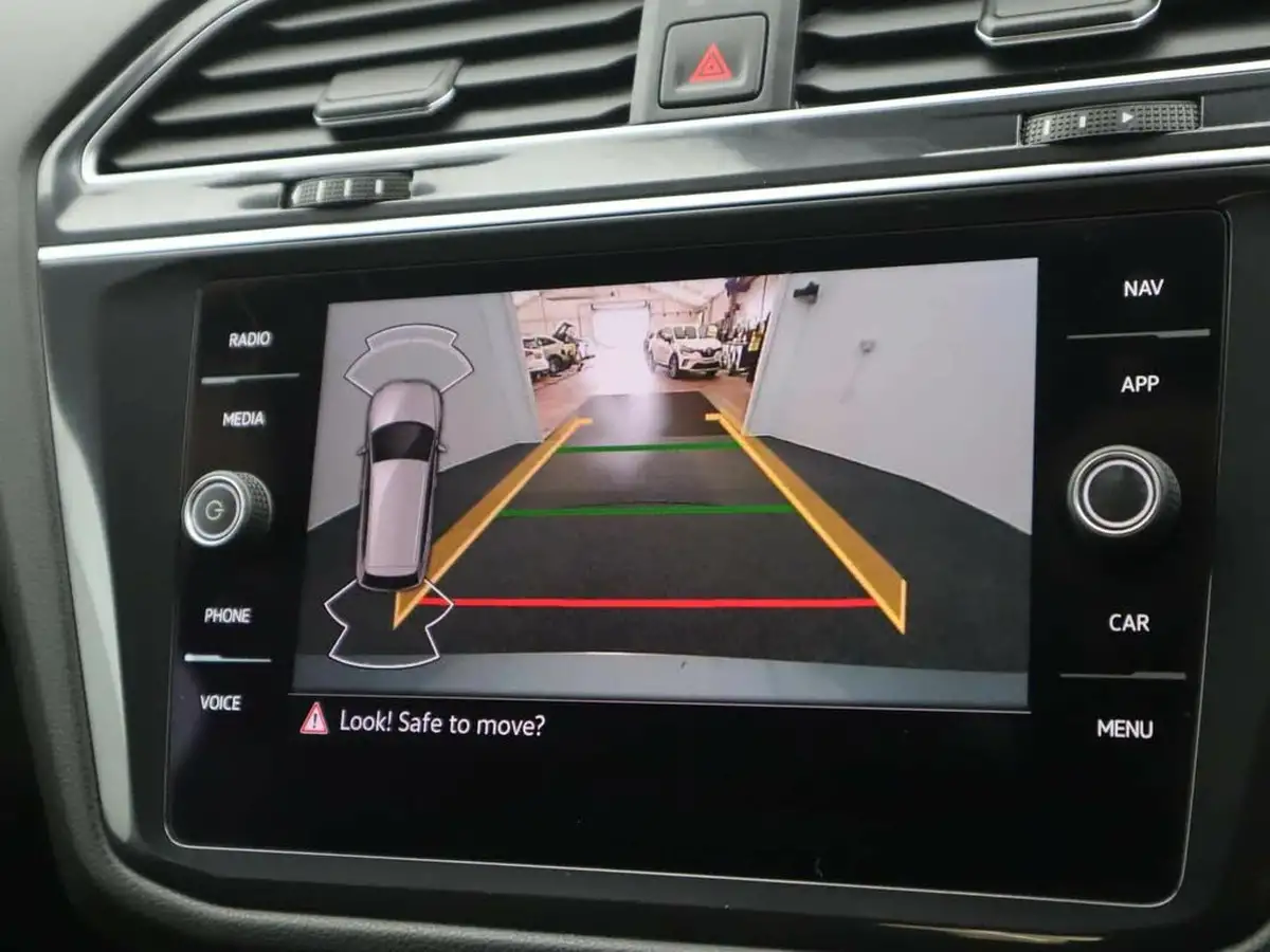 2021-volkswagen-tiguan-allspace-20tdi-match-4motion-dsg-big-31