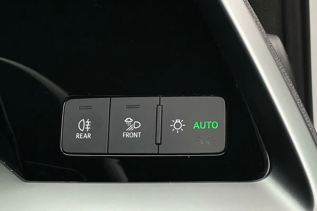 2022-audi-a3-14-40-tfsi-e-s-line-big-41