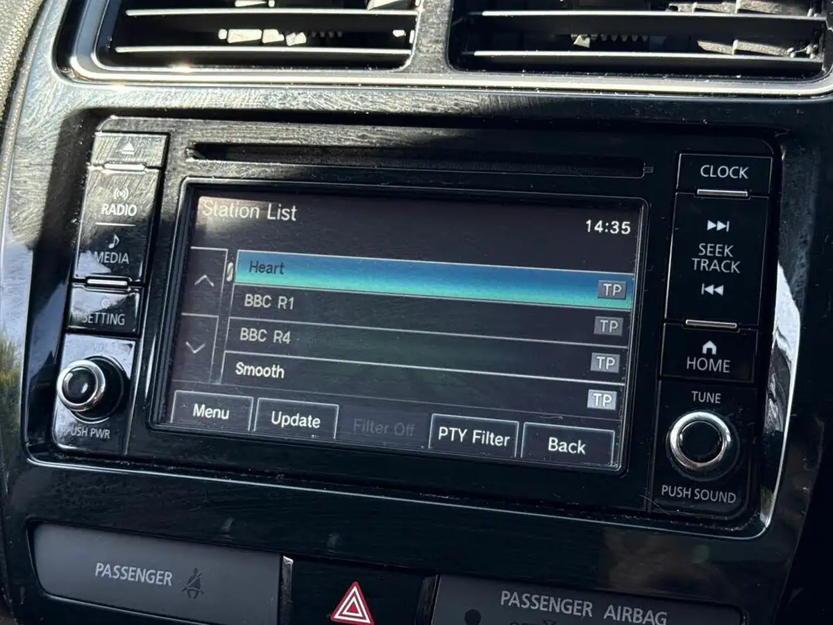 2018-mitsubishi-asx-16-3-big-10