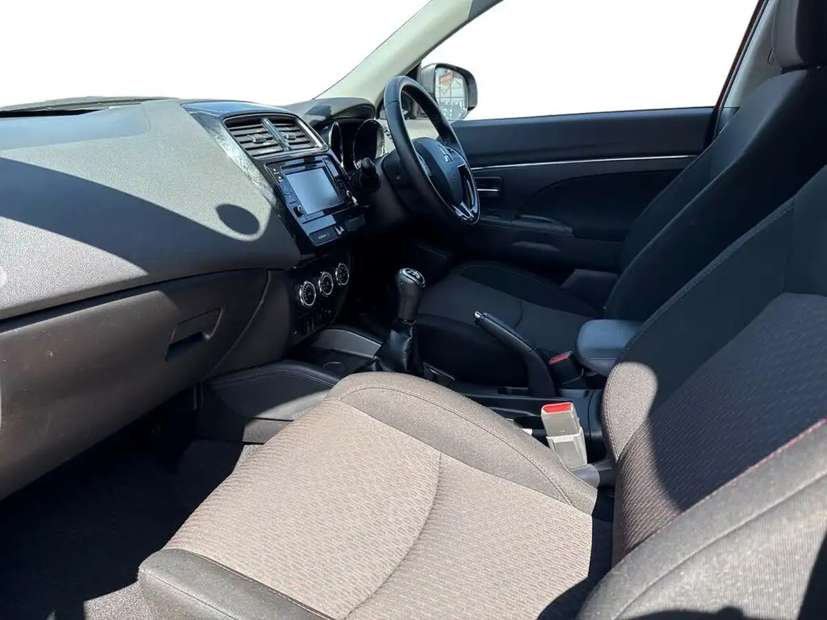 2018-mitsubishi-asx-16-3-big-6