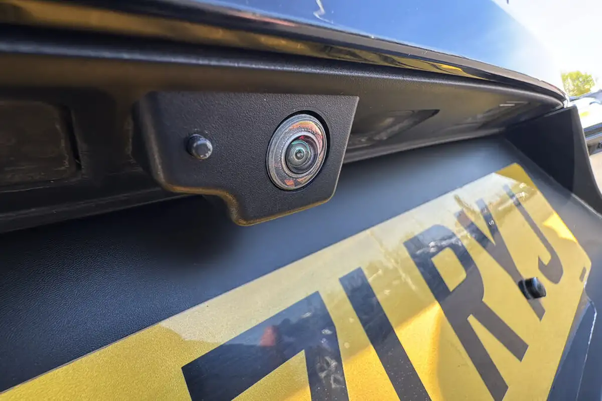 2021-jaguar-i-pace-ev400-black-big-38