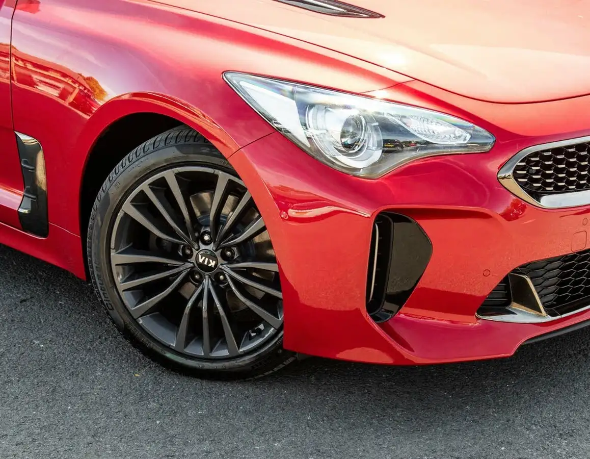 2018-kia-stinger-22-crdi-gt-line-big-1