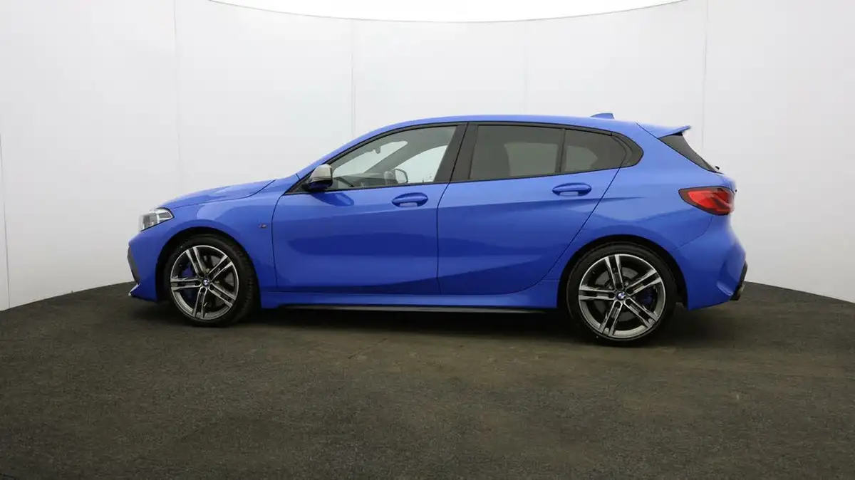 2021-bmw-1-series-20-m135i-xdrive-big-67