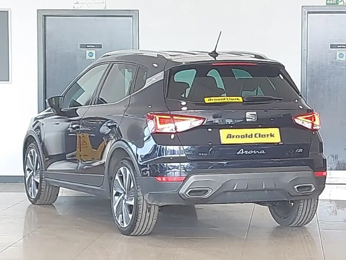 2022-seat-arona-10-tsi-fr-sport-big-1