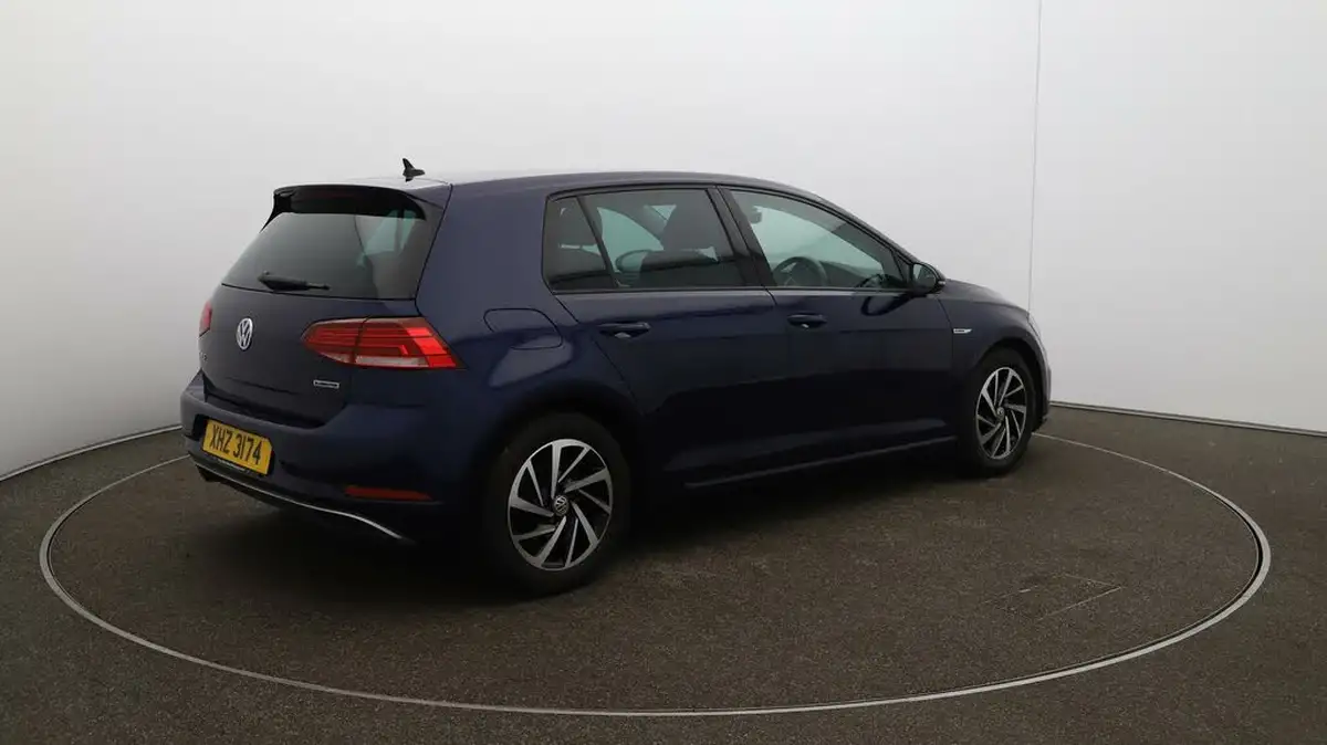2019-volkswagen-golf-sv-15-tsi-match-edition-130ps-big-52