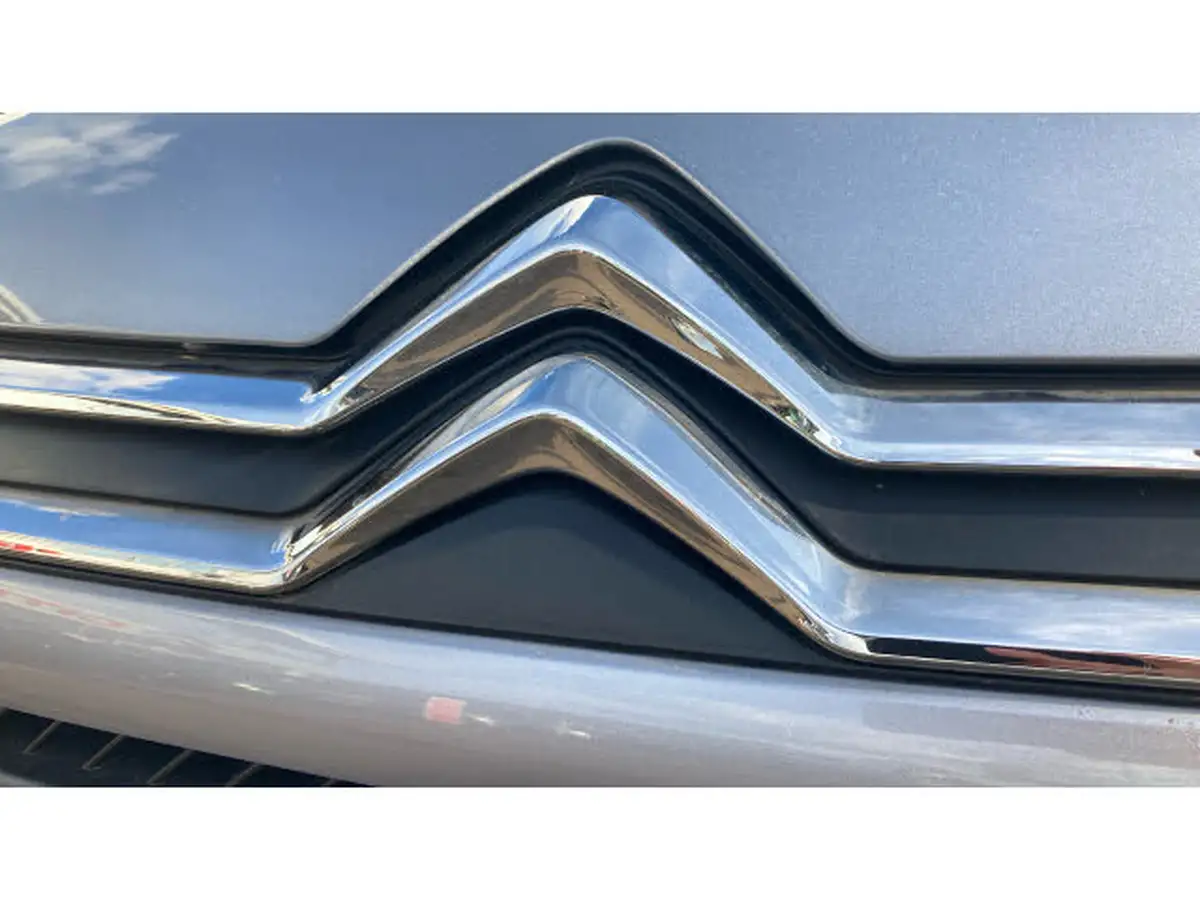 2021-citroen-c4-12-puretech-shine-130ps-big-7