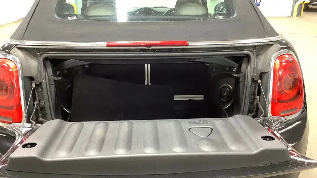 2016-mini-cooper-15-cooper-ss-convertible-2d-big-11
