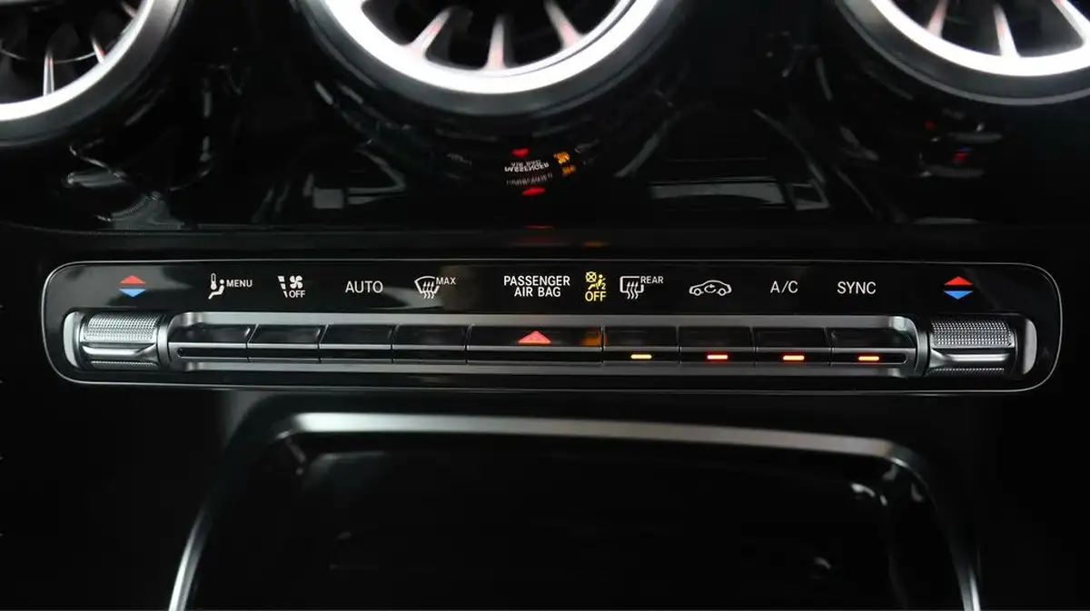 2022-mercedes-benz-a-class-20-a35-amg-edition-premium-saloon-4d-big-20