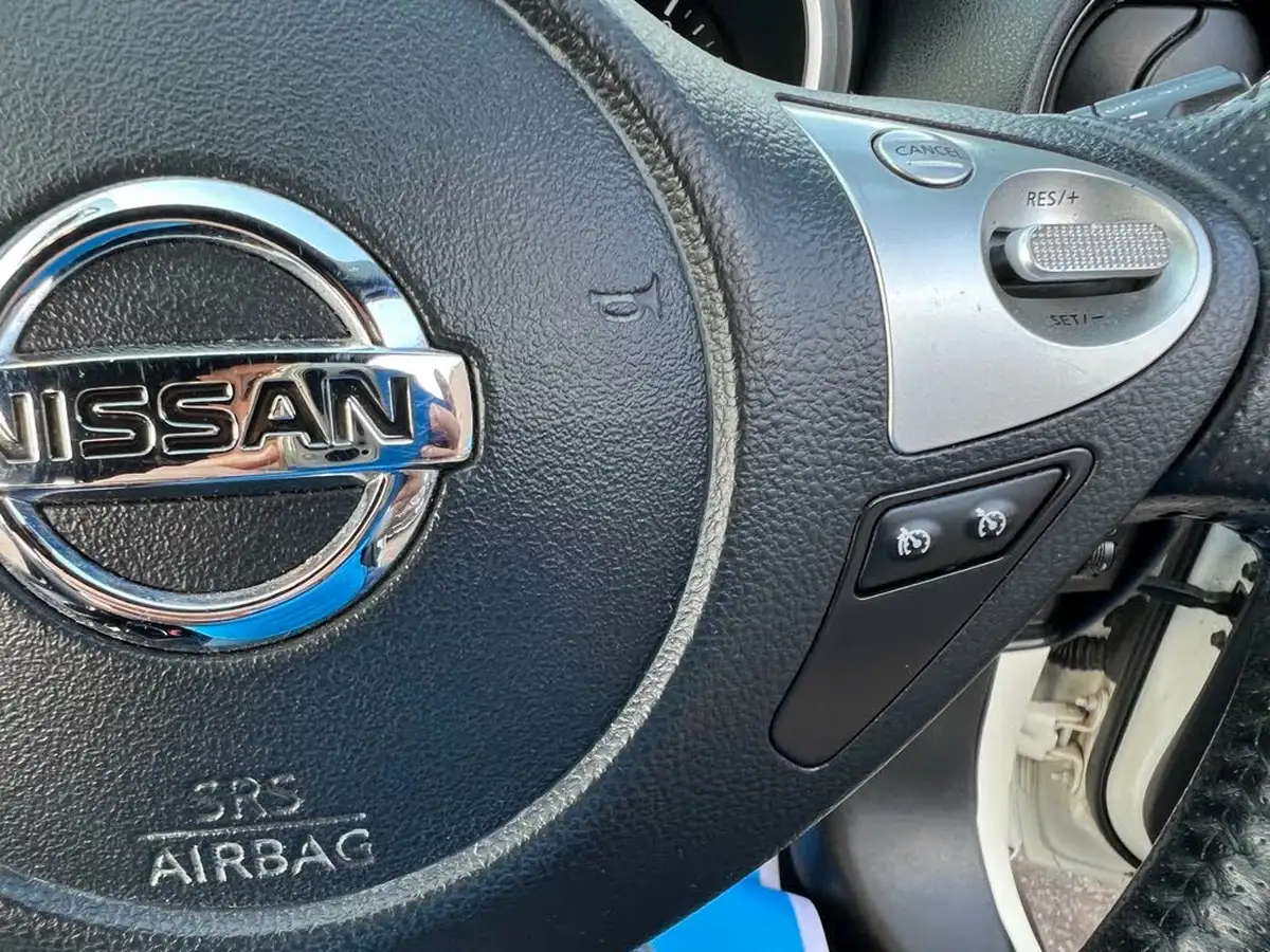 2015-nissan-juke-15dci-acenta-premium-ss-big-27
