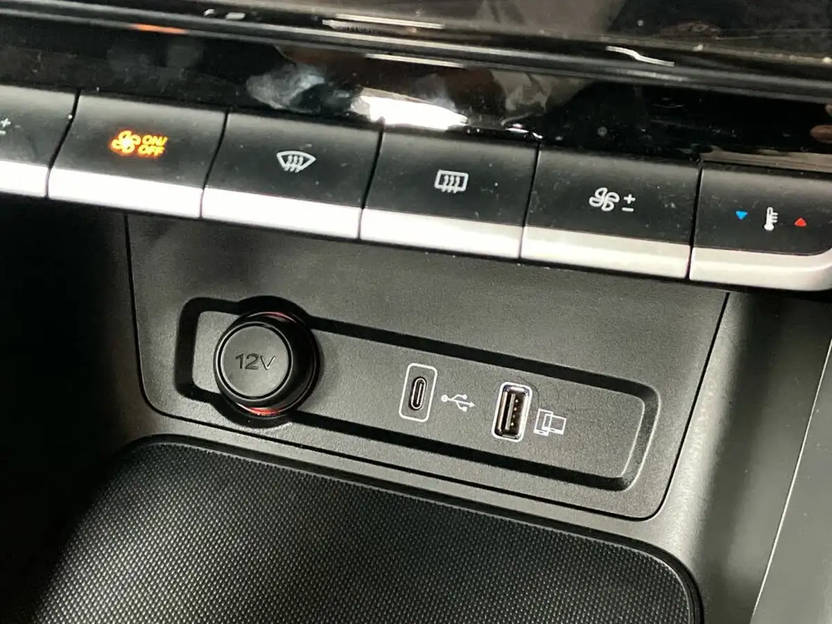 2023-mg-zs-suv-e-se-ev-176ps-big-64