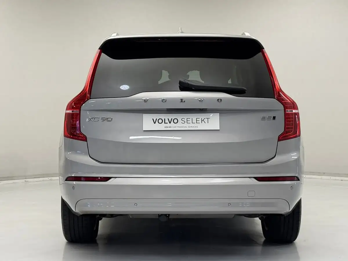 2023-volvo-xc90-20-b5-core-big-6