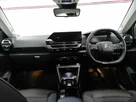 2022-citroen-c4-e-shine-small-15