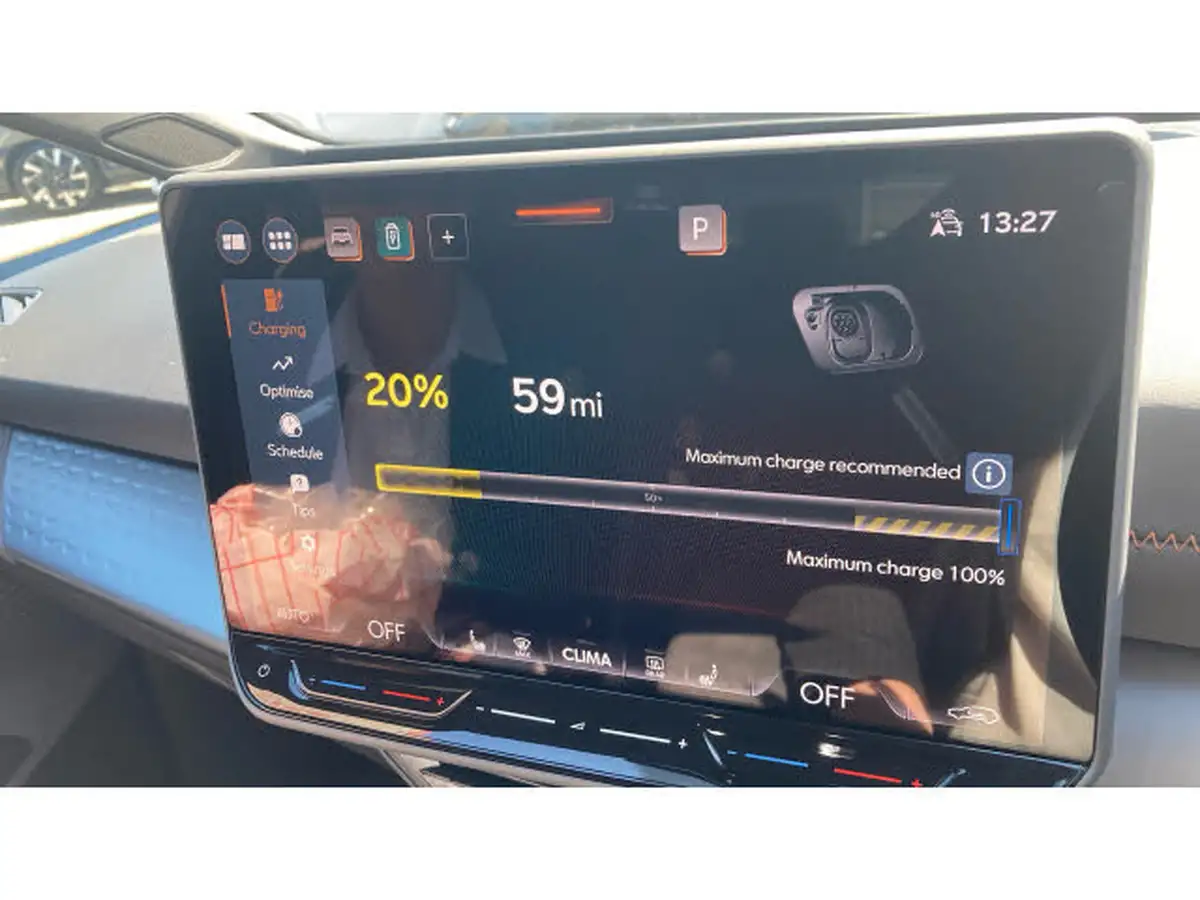 2024-cupra-born-e-v3-230ps-77kwh-e-boost-big-35