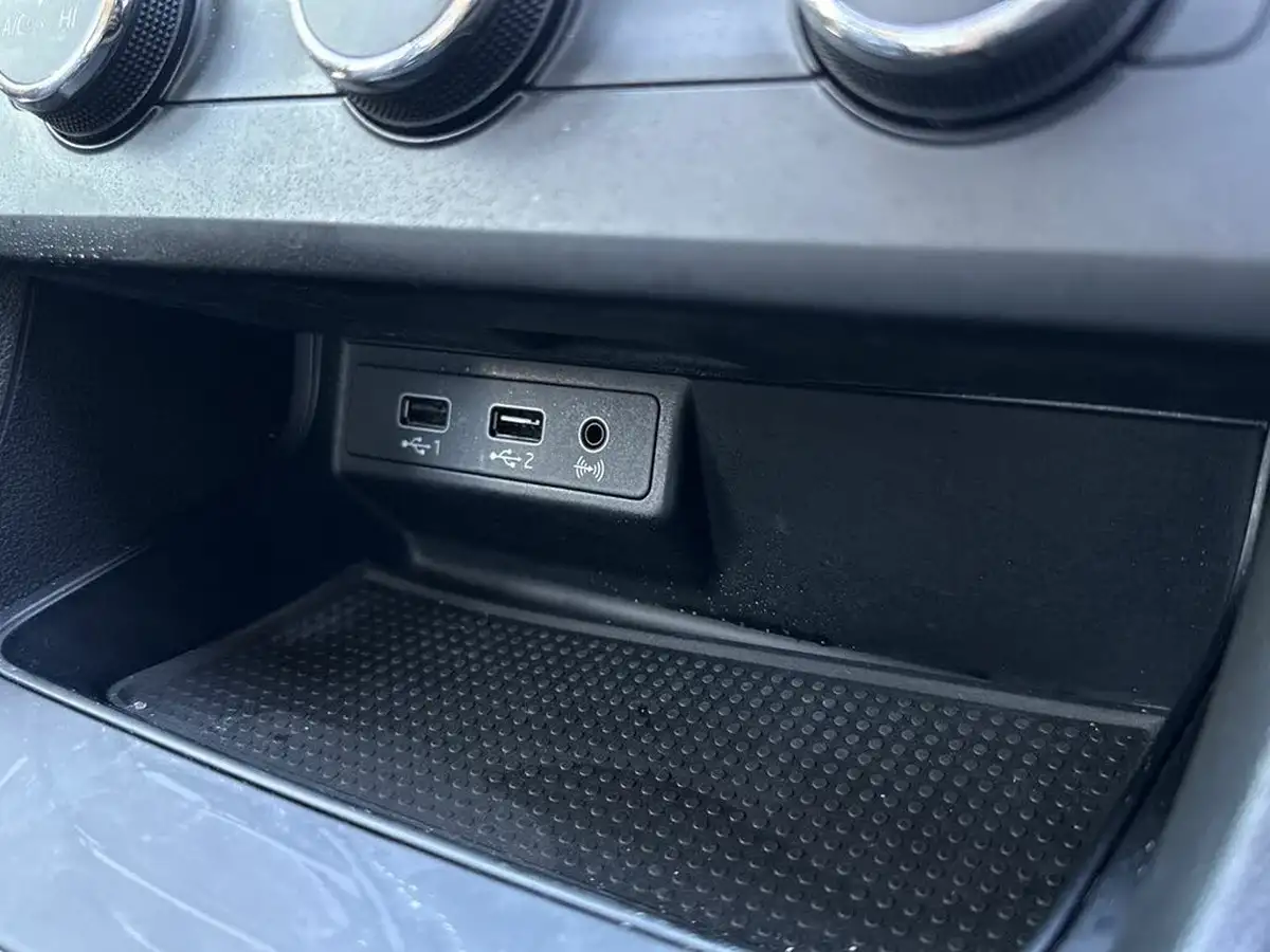 2019-seat-leon-15-tsi-evo-se-hatchback-big-28