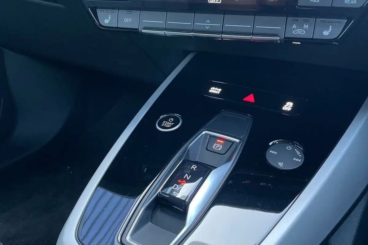 2023-audi-q4-e-tron-40e-sport-station-wagon-big-41