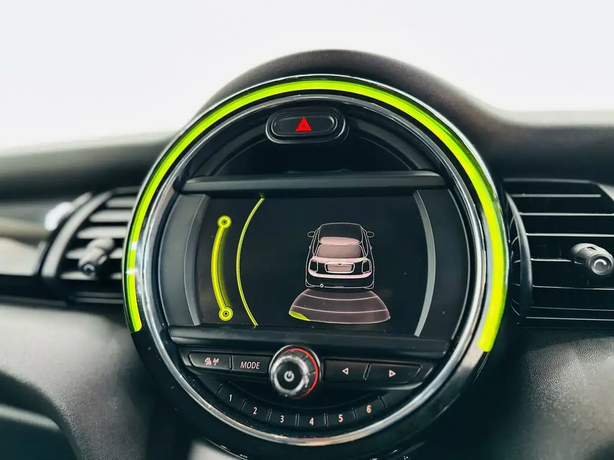 2015-mini-cooper-20-cooper-s-3d-big-30