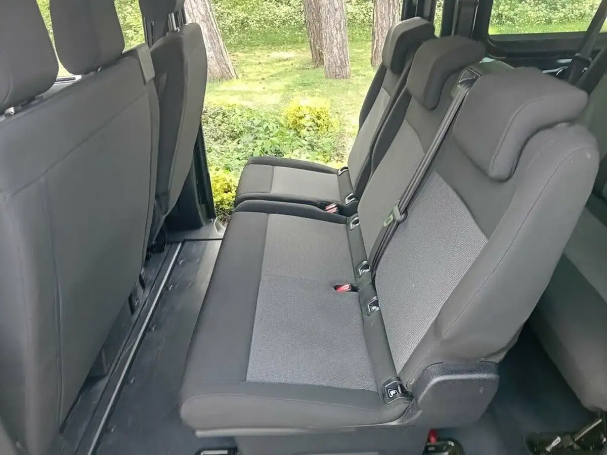 2023-vauxhall-vivaro-life-e-combi-l-big-26