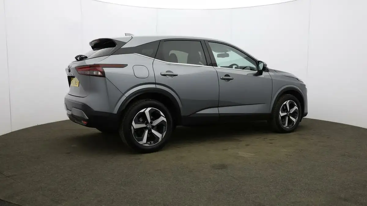 2022-nissan-qashqai-13-dig-t-n-connecta-140ps-big-54