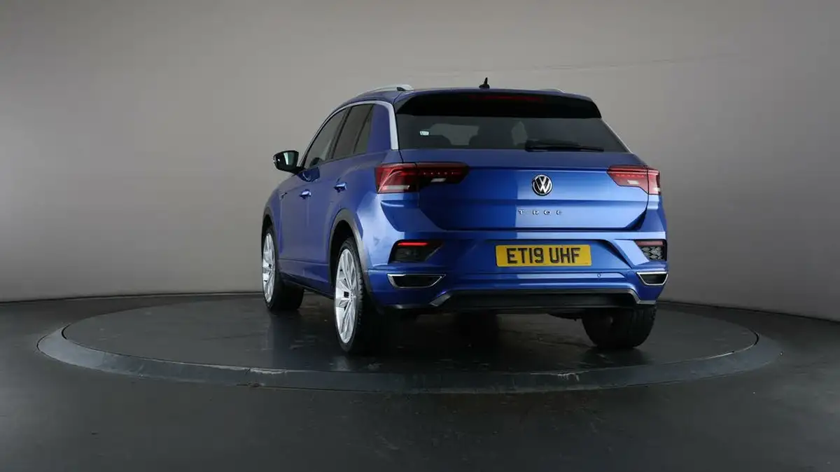 2019-volkswagen-t-roc-16tdi-r-line-big-54