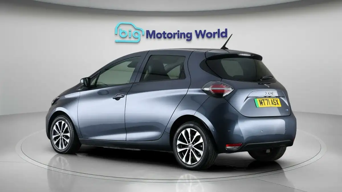 2021-renault-zoe-e-gt-line-big-5