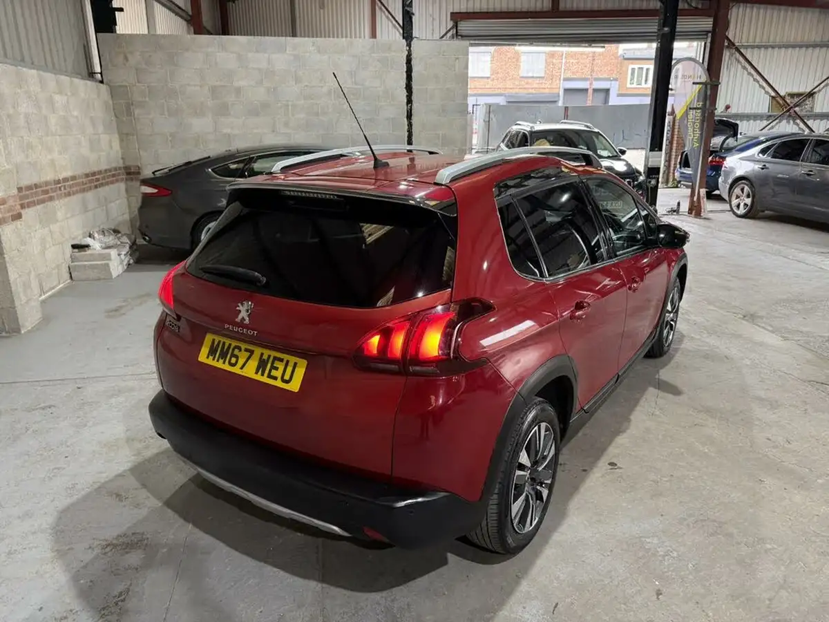 2018-peugeot-2008-suv-12-puretech-allure-82bhp-big-35