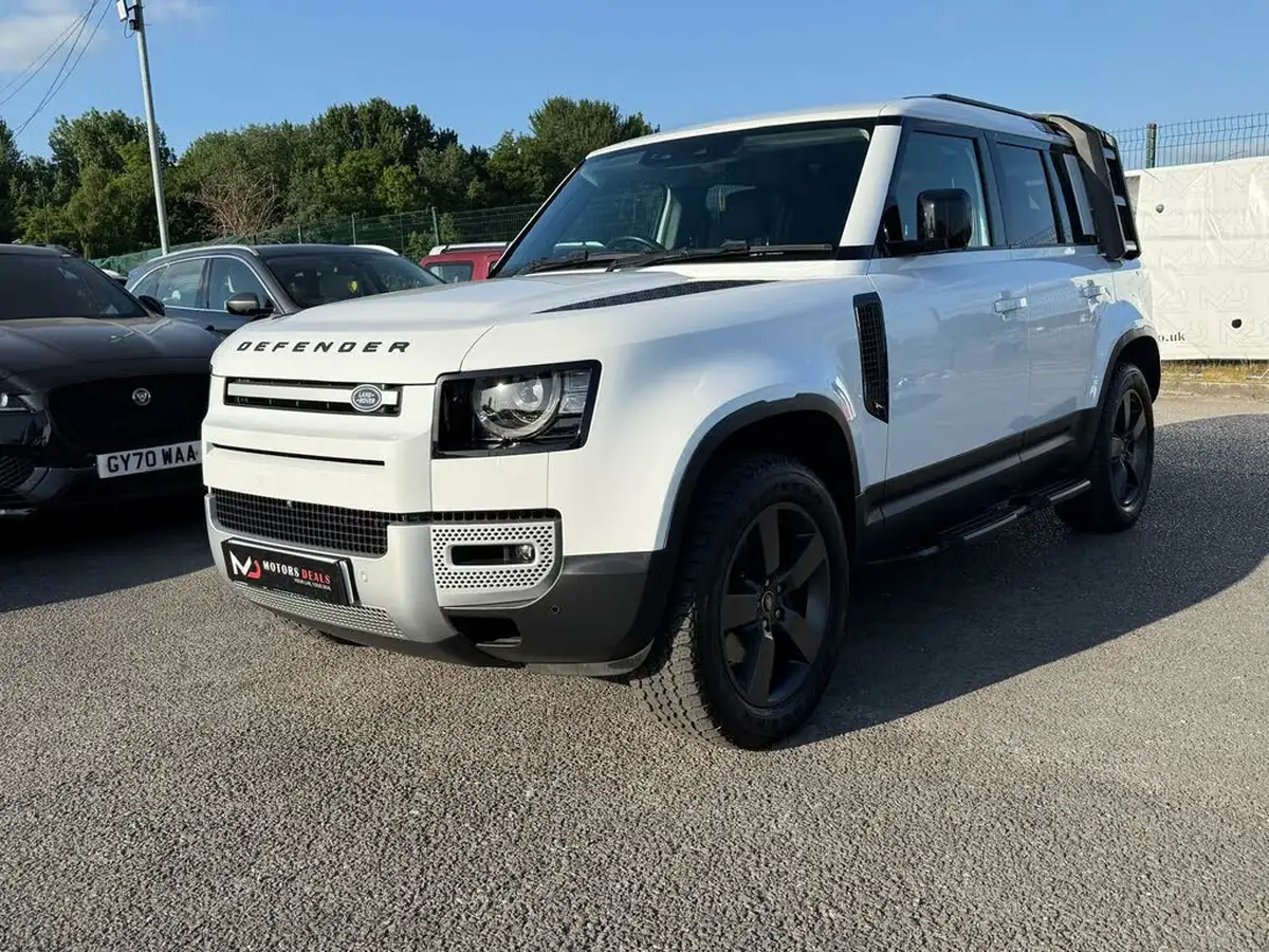 2021-land-rover-110-defender-30-d250-hse-big-1