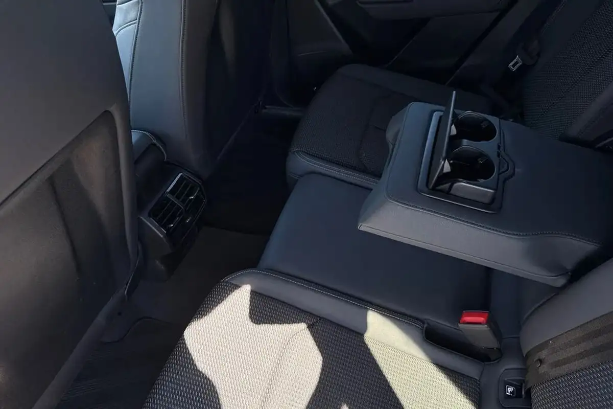 2023-audi-q3-14-45-tfsi-e-black-edition-station-wagon-big-47